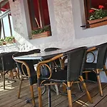 De La Poste Hotel