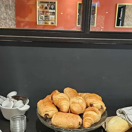 De La Poste ホテル