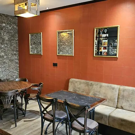 De La Poste ガディンヌ