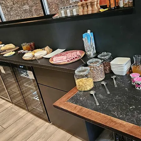 De La Poste ホテル