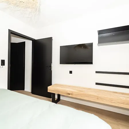 ホテル De La Poste *