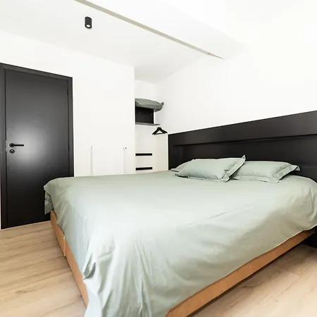 De La Poste ホテル ガディンヌ